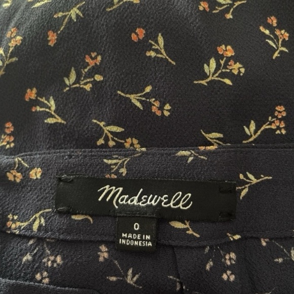 Madewell Ruffle-Wrap Midi Skirt in Spring Fling 15747 - Picture 4 of 12